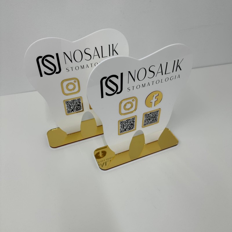 SCHILD MIT ZWEI QR-CODES ZAHN