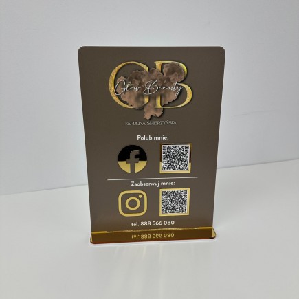 A4-SCHILD MIT DREI QR-CODES