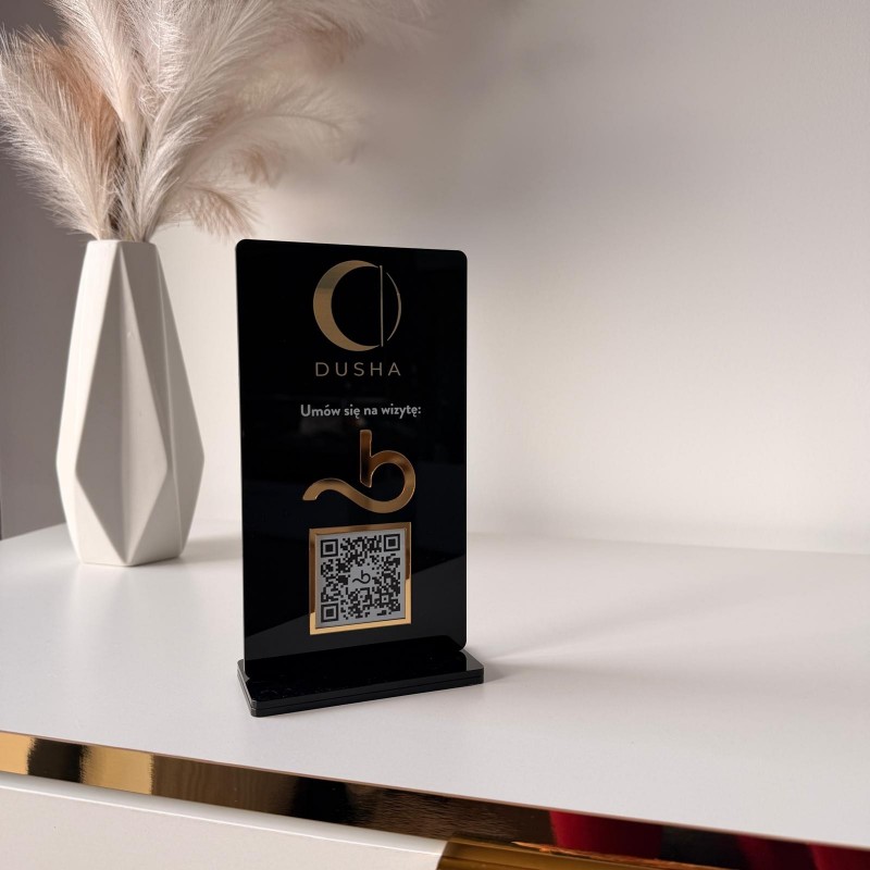 MINI-SCHILD MIT EINEM QR-CODE