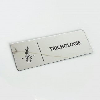 VERSPIEGELTES INFORMATIONSSCHILD „TRICHOLOGISCHE PRAXIS“