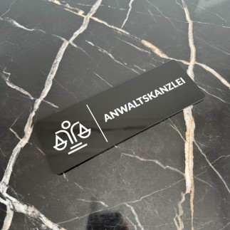 INFORMATIONSSCHILD ANWALTSKANZLEI