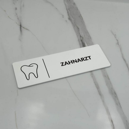 INFORMATIONSSCHILD ZAHNARZT