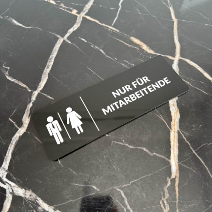 INFORMATIONSSCHILD NUR FÜR PERSONAL