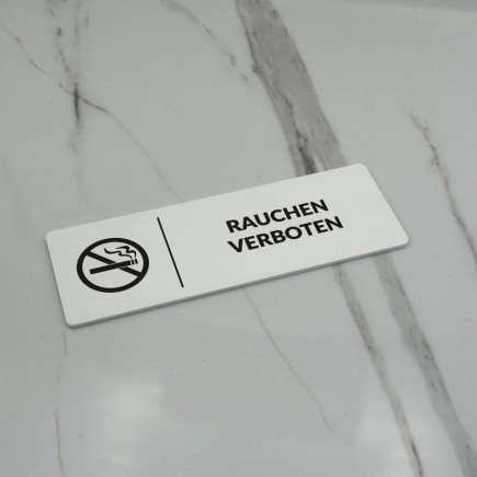 INFORMATIONSSCHILD RAUCHEN VERBOTEN