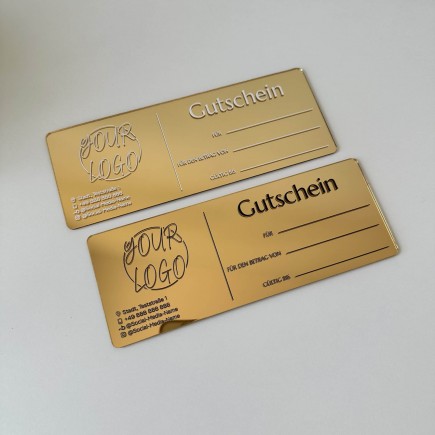 PREMIUM-GUTSCHEIN AUS ACRYL MIT UV-DRUCK IN GOLDENER SPIEGELOPTIK