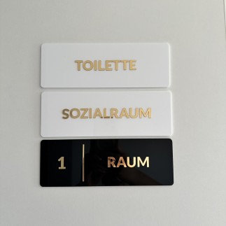 3D-RAUMSCHILD MIT WUNSCHTEXT – 20 × 7 CM