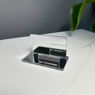 SPIEGELNDER VISITENKARTENHALTER IN SILBER