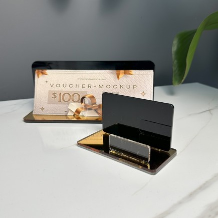 EXKLUSIVES SET AUS VOUCHERHALTER UND VISITENKARTENHALTER IN SCHWARZ-GOLD