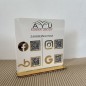 SCHILD MIT VIER QR-CODES 21 × 21 CM