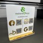 SCHILD MIT VIER QR-CODES 21 × 21 CM