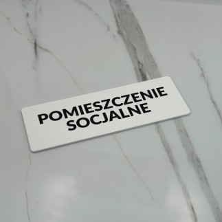 INFORMATIONSSCHILD MIT RAUMBESCHREIBUNG